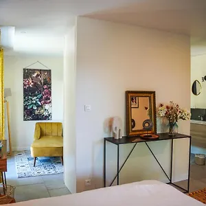  Bed & Breakfast Independante Au Calme Avec Piscine